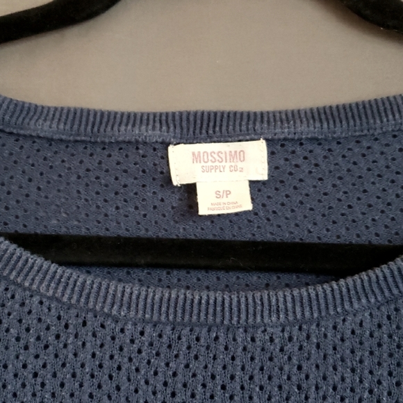 Mossimo brand striped lightweight long sleeve, size S - Picture 2 of 4